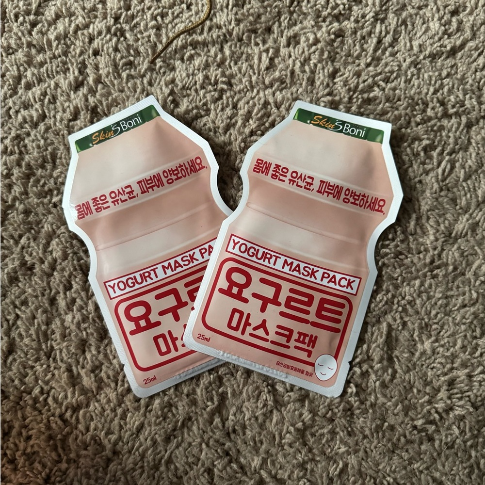 Yogurt face mask sheet made in Korea